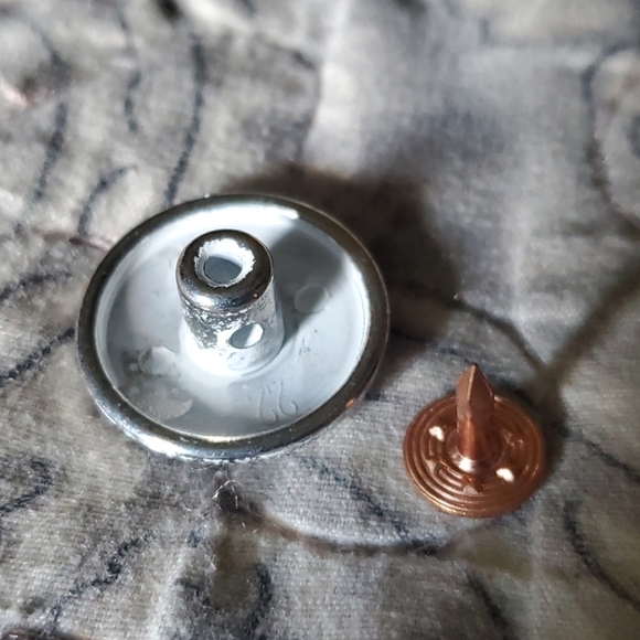 RR BUTTON - Picture 2 of 3